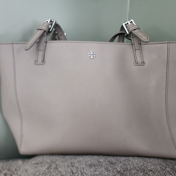 Tory Burch Shoulder Bag - Picture 3 of 5